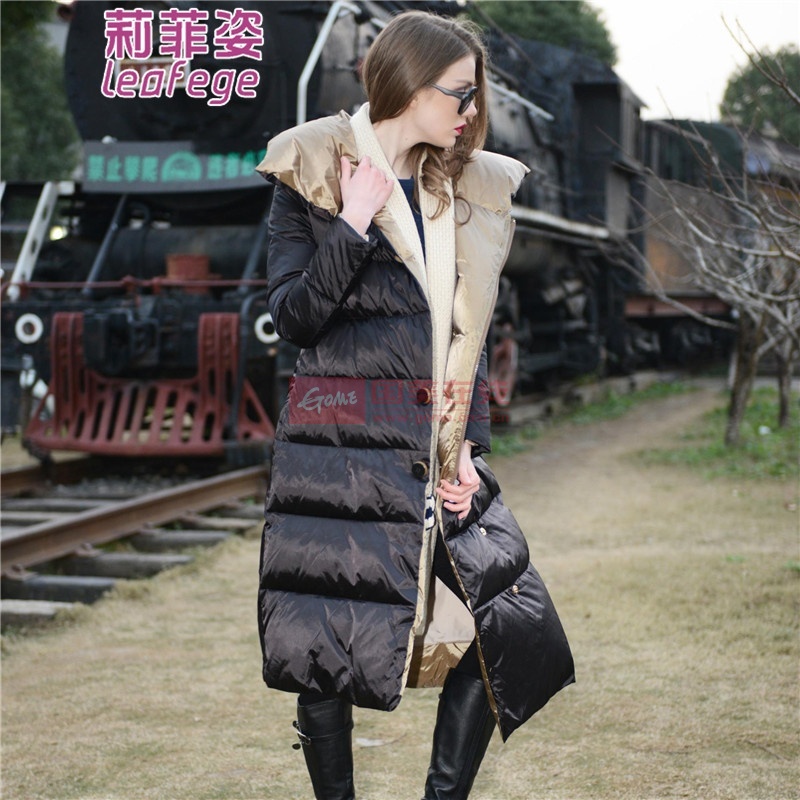 莉菲姿欧美杂志明星同款加长款撞色不规则加厚款羽绒服女式棉被款(黑