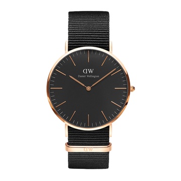 3、 dw尼龙表带手表怎么戴？：女生适合戴的dw手表有多少种？ 