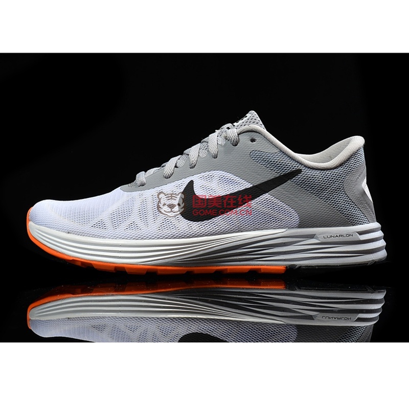 【耐克跑步鞋图片】nike 耐克跑鞋运动鞋 登月15代网纱超轻透气跑步鞋